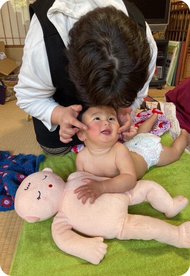 パパママ学級・ベビーマッサージ